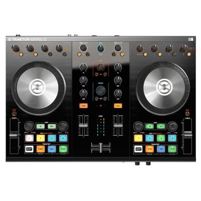 NATIVE INSTRUMENTS Traktor Kontrol S2 Mk2 (товар снят с производства)